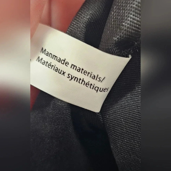 Maurices Red & Black Buffalo Plaid Toiletry Cosmetic Case-NWOT - Picture 13 of 13